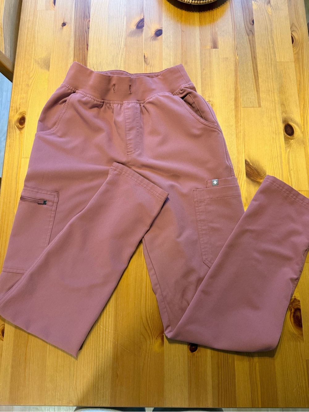 Figs straight leg pants- Mauve Pink